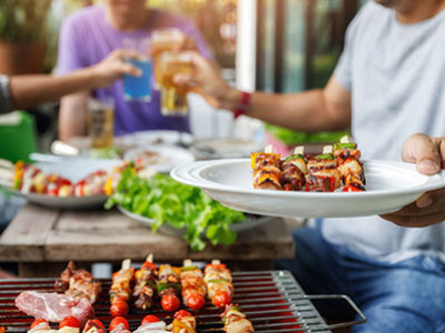 Alimentation : comment éviter les pièges de l’été ?